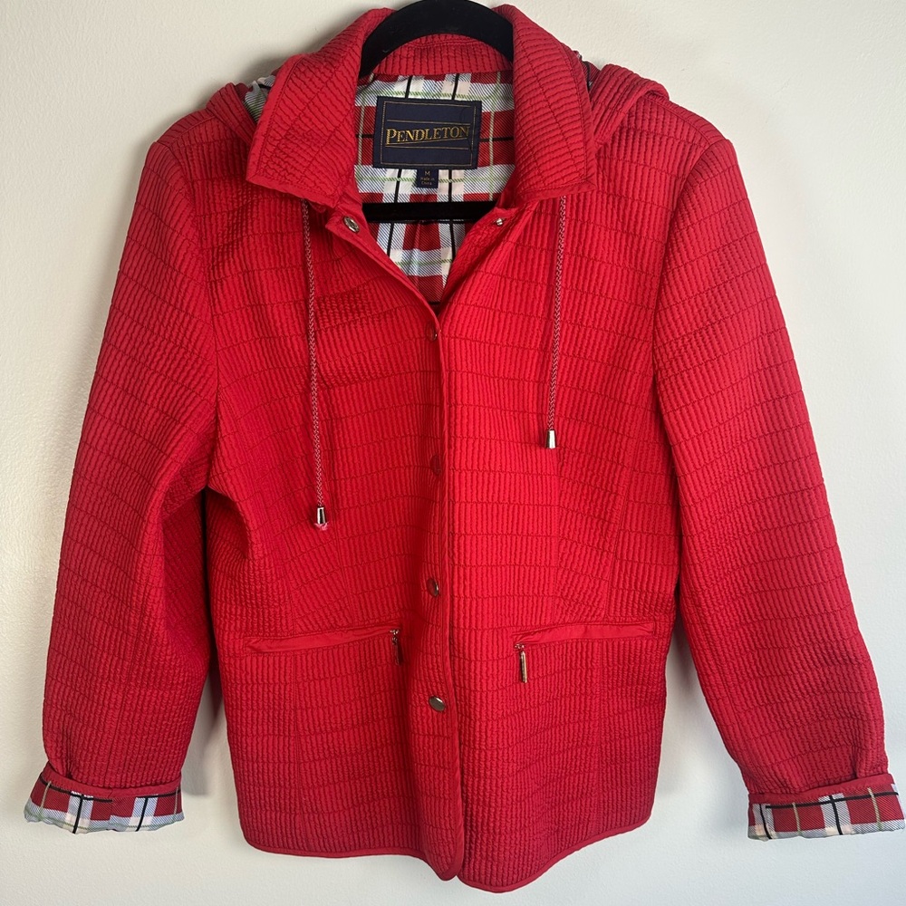 Pendleton Red Quilted Jacket With Detachable Hood… - image 1